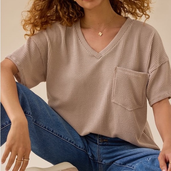 Altar’d State Alessia Beige Ribbed Tunic Top - Picture 2 of 6